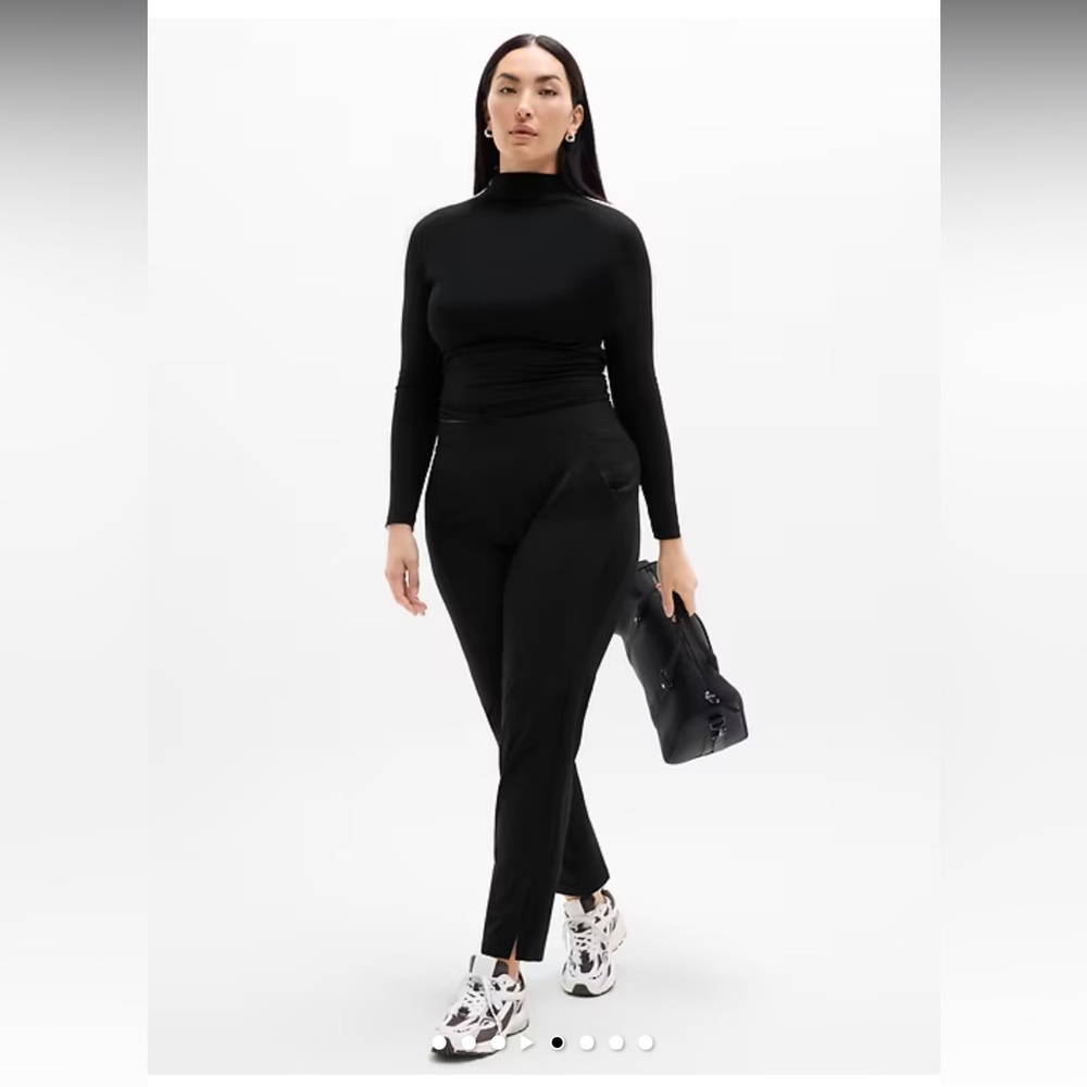 Athleta Brooklyn Mid-rise black striped textured pants